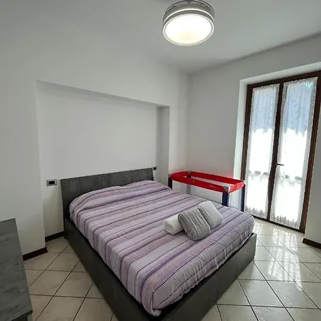 Apartment Lake Mood Holiday Cadrezzate